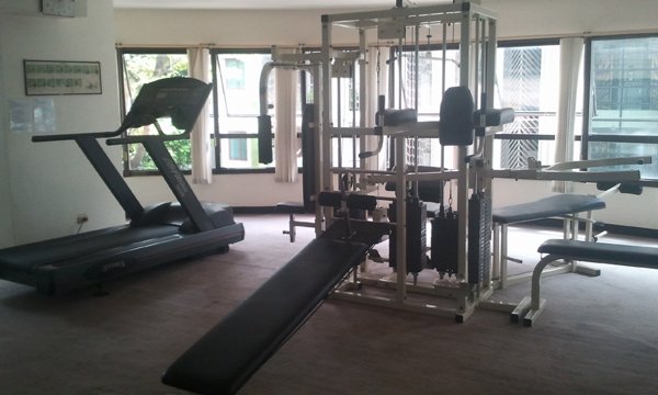 Baan Ploenchit condominium (บ้านเพลินจิต คอนโดมิเนียม)